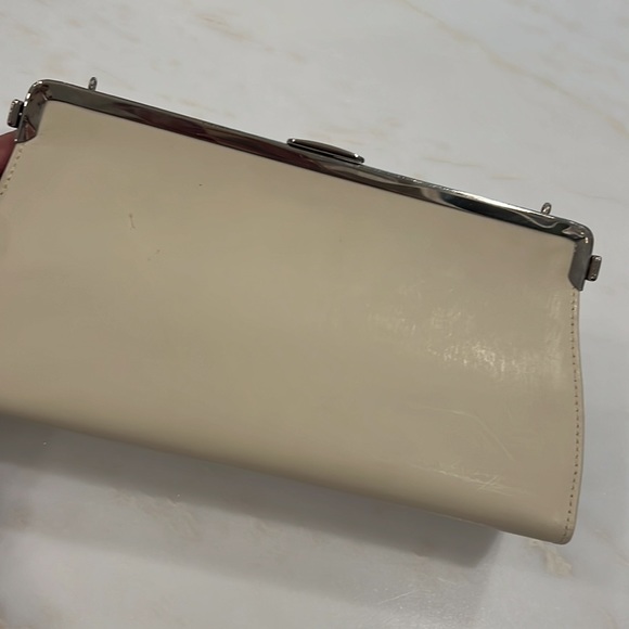 tallula Tate 3 in 1 black satin clutch with 2 addl interchangeable covers. 10x6. - Picture 5 of 11